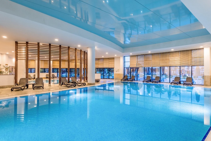 Kapalı Havuz Gemel Görünüm 